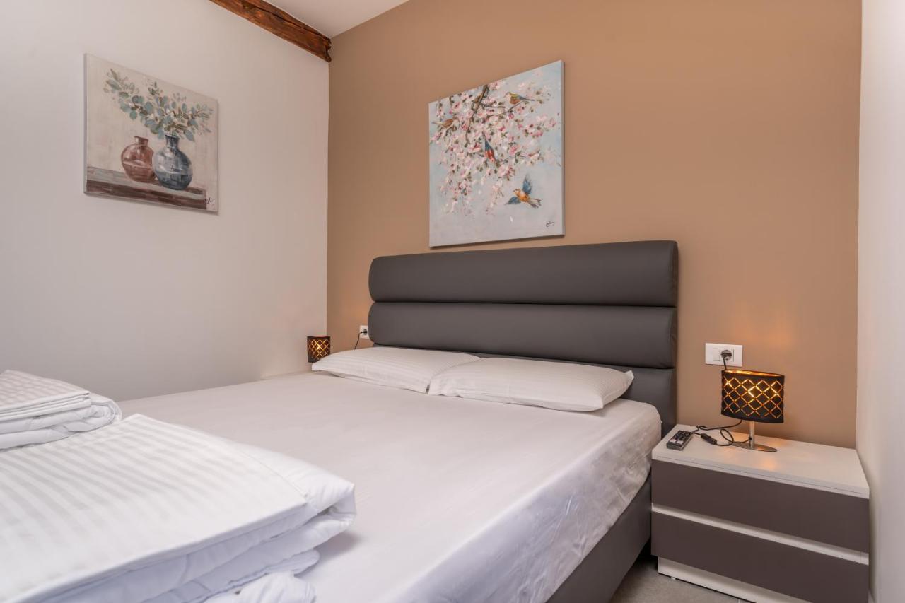 Aaa Apartments & Rooms With Free Parking Πούλα Εξωτερικό φωτογραφία