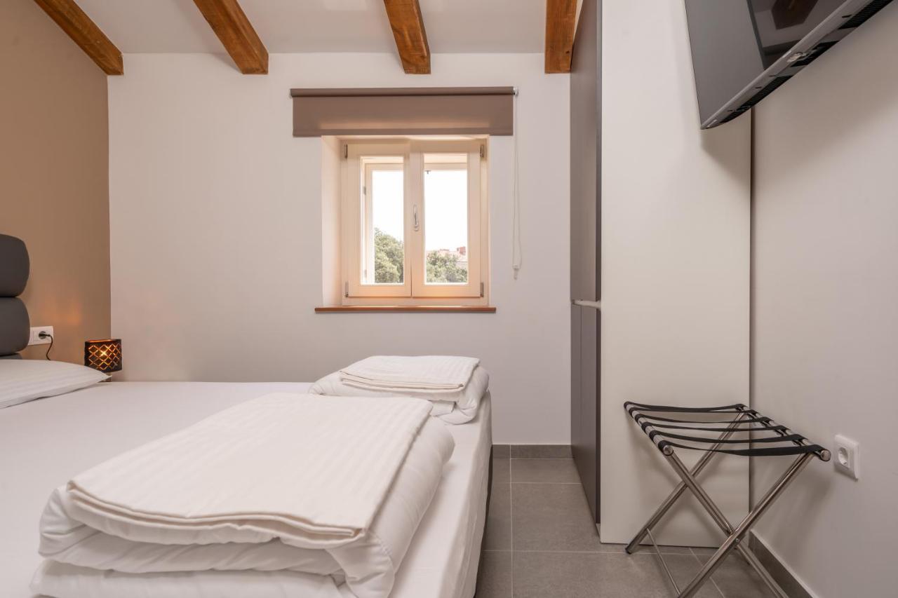 Aaa Apartments & Rooms With Free Parking Πούλα Εξωτερικό φωτογραφία