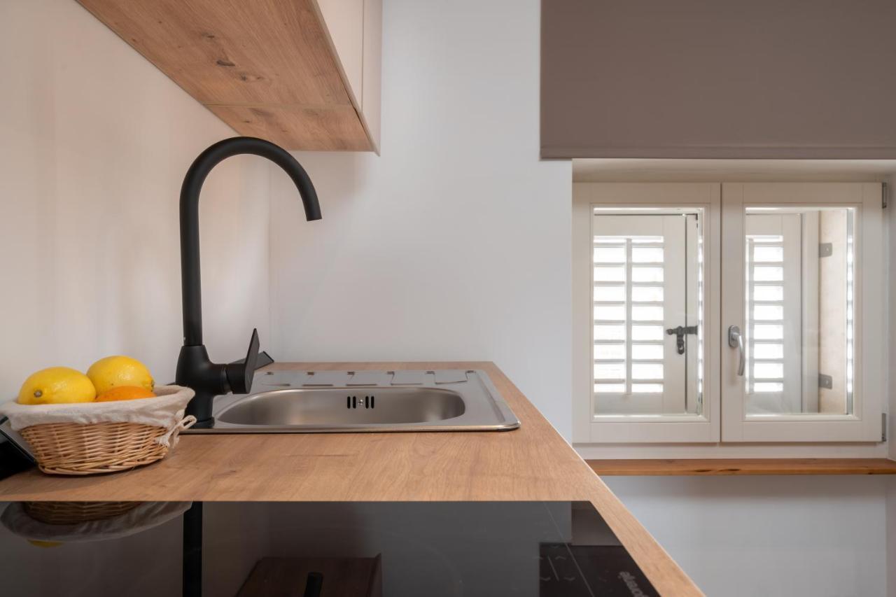 Aaa Apartments & Rooms With Free Parking Πούλα Εξωτερικό φωτογραφία